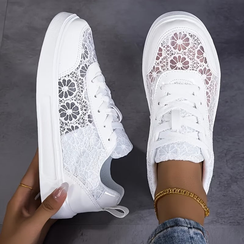Camilla | Sneakers Ortopediche Eleganti in Pizzo 1