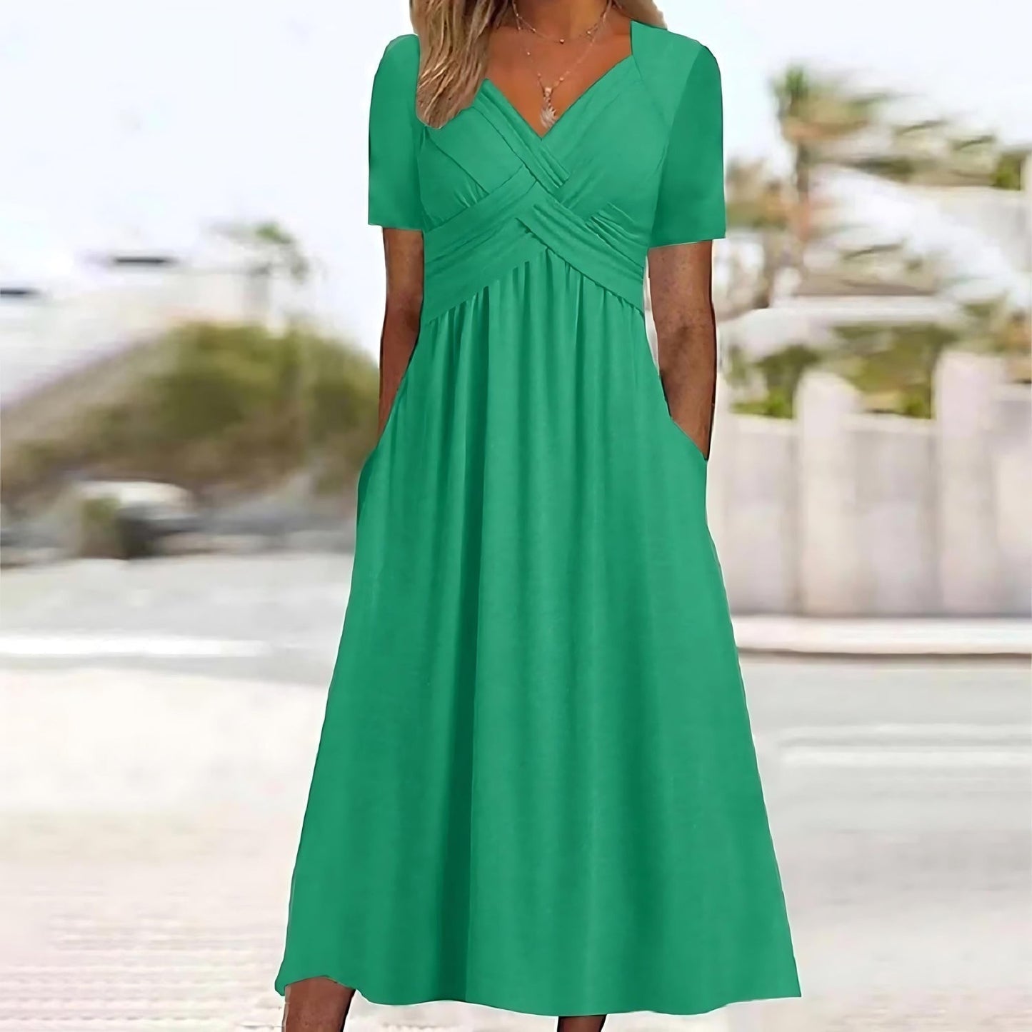 Isadora | Abito Midi Elegante con Taglio ad A